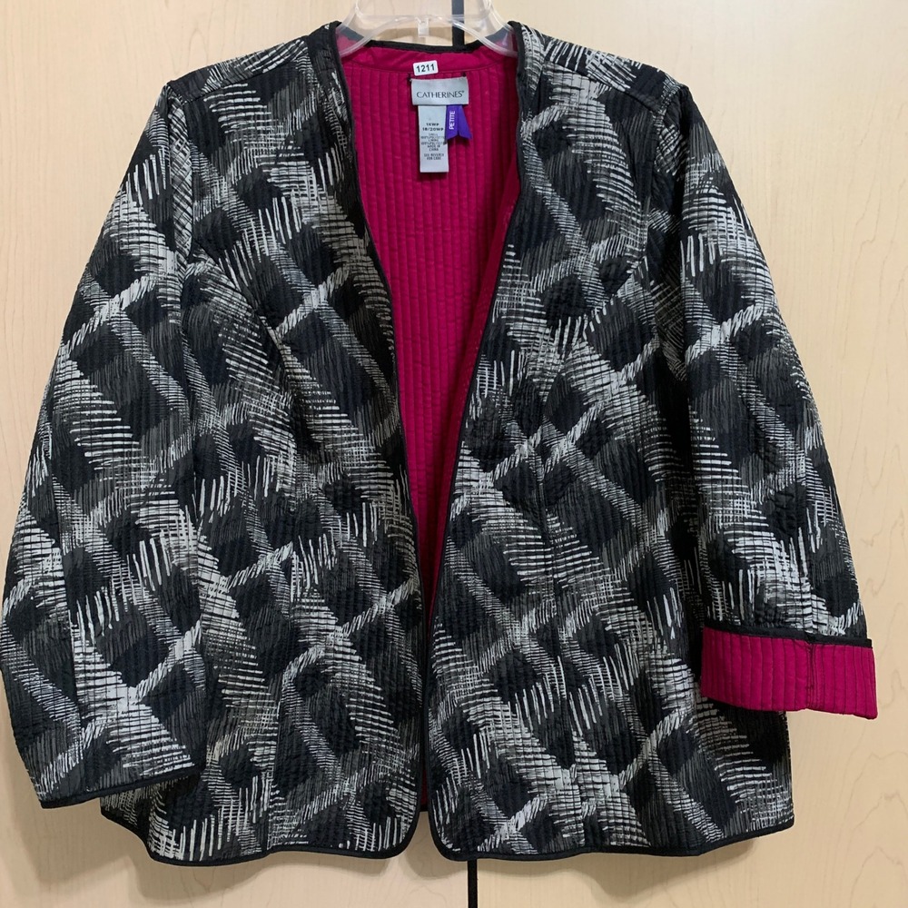 Catherines Women Open Reversible Quilted Jacket Black Pink Petite Plus Size 1XWP